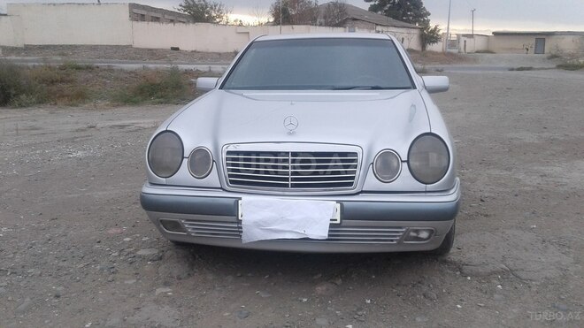 Mercedes E 200 1996, 786,000 km - 2.0 l - Gəncə