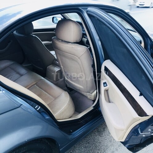 BMW 325 2002, 184,000 km - 2.5 l - Sumqayıt
