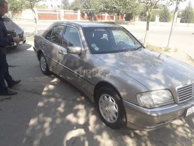 Mercedes C 200 1998, 211,600 km - 2.0 л - Gəncə