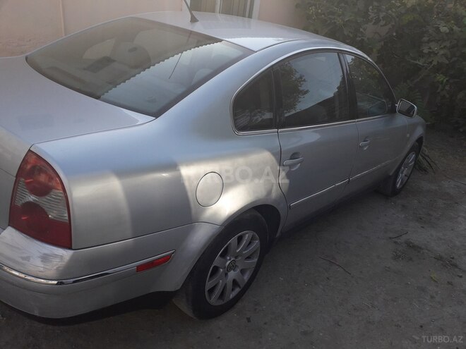 Volkswagen Passat 2003, 286,412 km - 1.8 l - Bakı