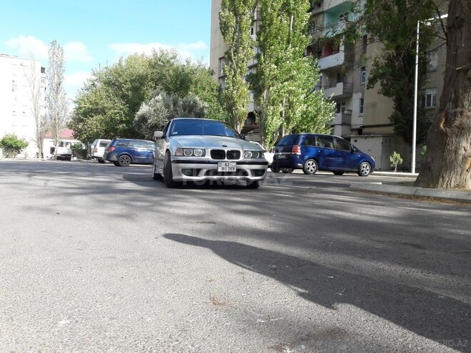 BMW 320 1997, 287,569 km - 2.0 l - Bakı