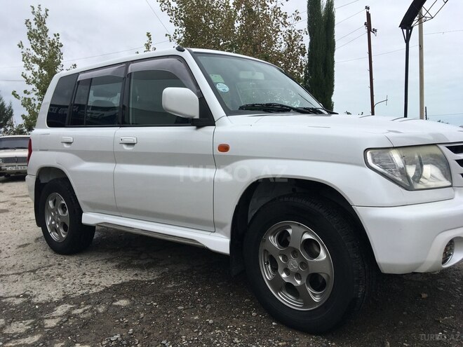 Mitsubishi Pajero io 2000, 150,000 km - 2.0 l - Neftçala