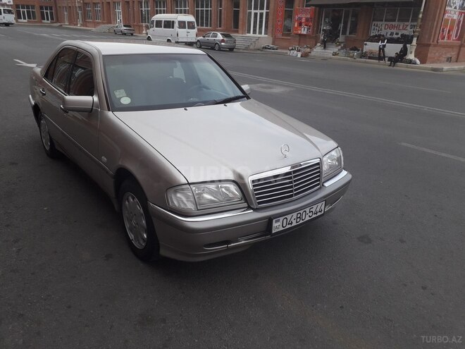 Mercedes C 200 1998, 211,600 km - 2.0 л - Gəncə