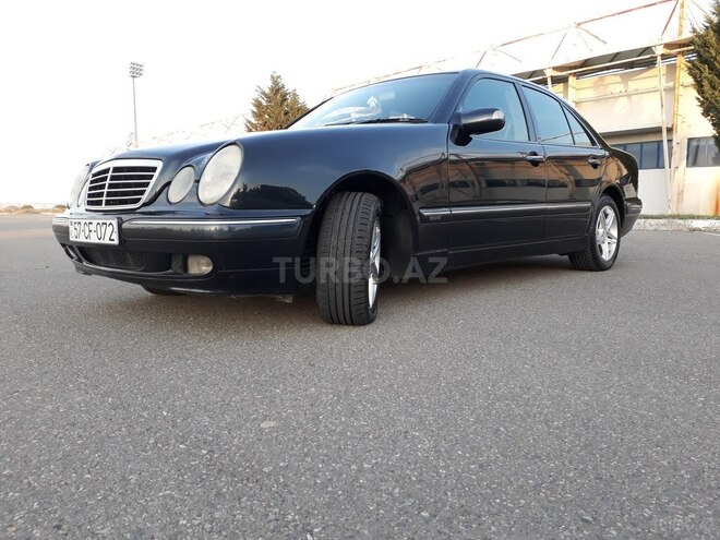Mercedes E 240 2000, 220,000 km - 2.4 l - Şəmkir