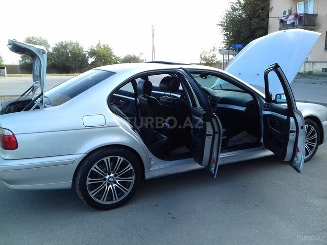 BMW 530 2001, 283,000 km - 3.0 l - Bakı