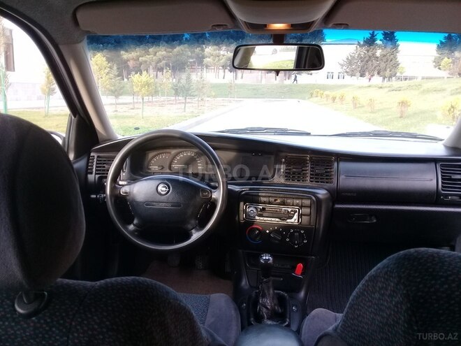 Opel Vectra 1999, 338,000 km - 1.6 l - Sumqayıt