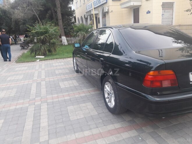 BMW 520 2000, 250,000 km - 2.0 л - Sumqayıt