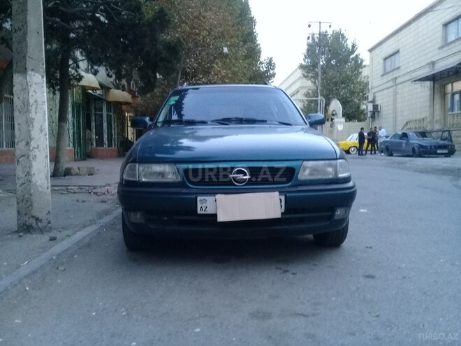 Opel Astra 1997, 320,000 km - 1.6 л - Bakı