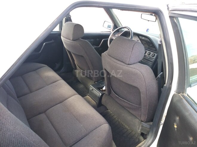Peugeot  1990, 221,586 km - 2.0 l - Bakı