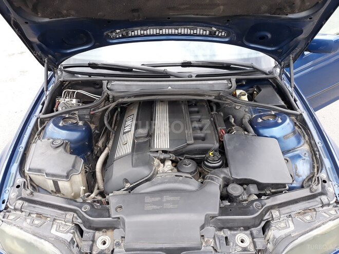 BMW 320 2002, 176,000 km - 2.2 l - Bakı
