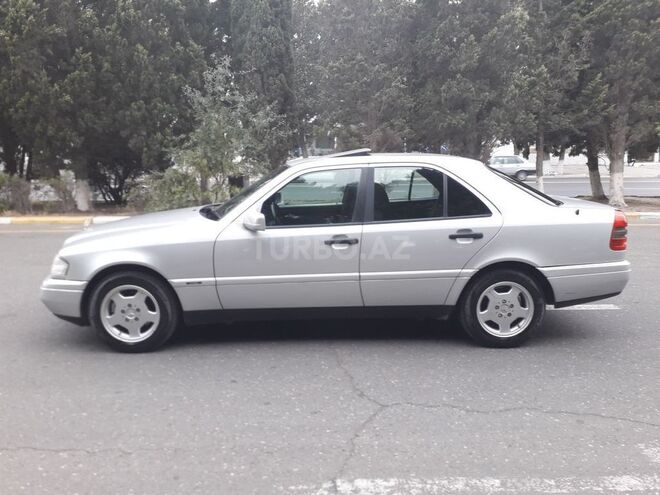 Mercedes C 180 1995, 234,000 km - 1.8 l - Sumqayıt