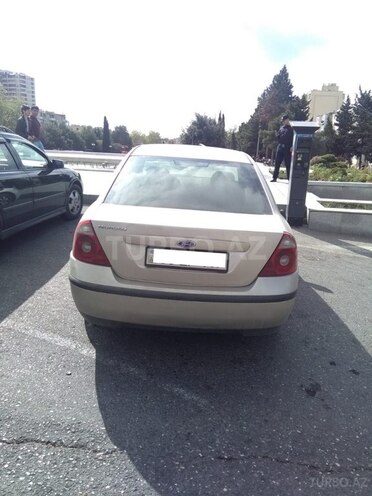 Ford Mondeo 2003, 233,714 km - 2.0 l - Bakı
