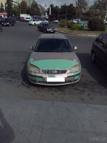 Ford Mondeo 2003, 233,714 km - 2.0 l - Bakı