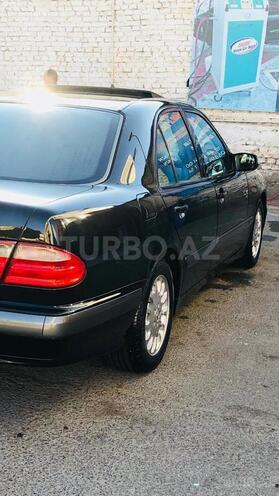 Mercedes E 200 2001, 197,000 km - 2.0 l - Gəncə
