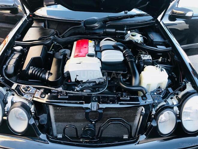 Mercedes E 200 2001, 197,000 km - 2.0 l - Gəncə