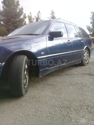 Mercedes C 220 1998, 250,000 km - 2.2 l - Şamaxı