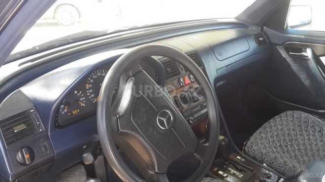 Mercedes C 220 1996, 141,741 km - 2.2 л - Sumqayıt