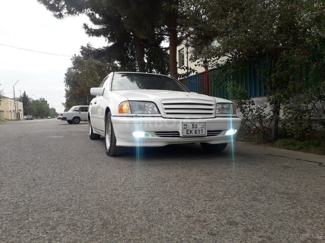 Mercedes C 230 1997, 150,964 km - 2.3 l - İmişli