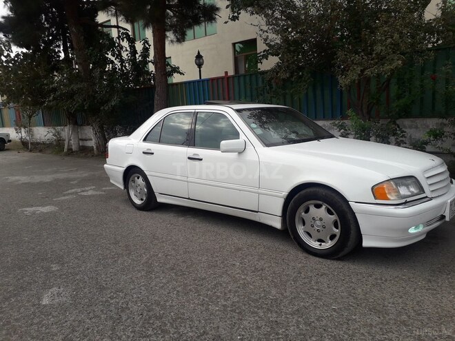 Mercedes C 230 1997, 150,964 km - 2.3 l - İmişli