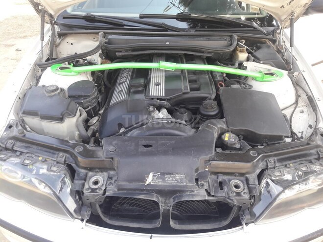 BMW 325 2002, 162,540 km - 2.5 l - Bakı