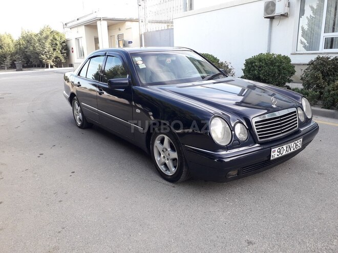 Mercedes E 240 1997, 121,340 km - 2.4 l - Sumqayıt