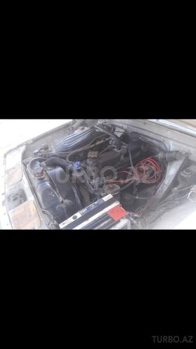 GAZ 24 1977, 280,000 km - 2.5 л - Bakı