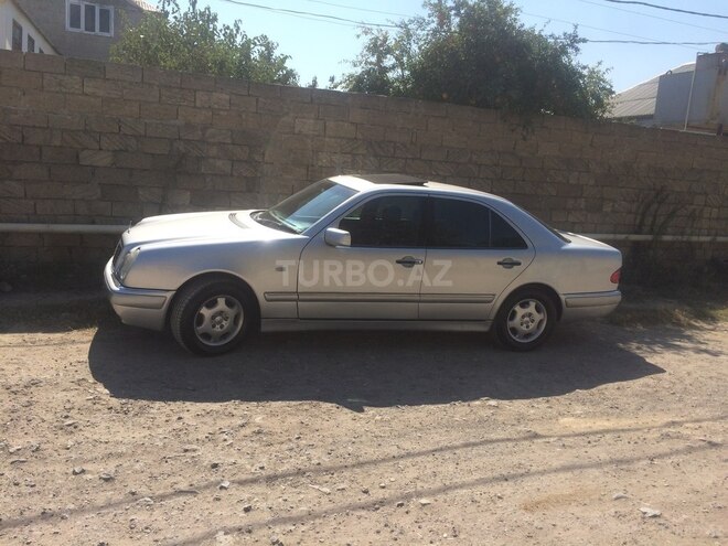 Mercedes E 230 1996, 274,300 km - 2.3 l - Sumqayıt
