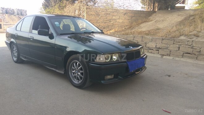 BMW 320 1993, 196,070 km - 2.0 l - Bakı