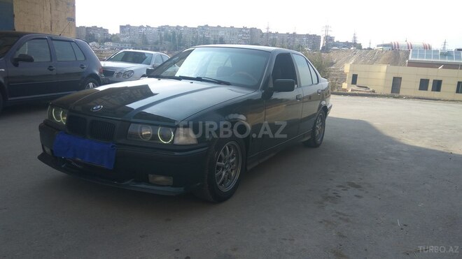 BMW 320 1993, 196,070 km - 2.0 l - Bakı