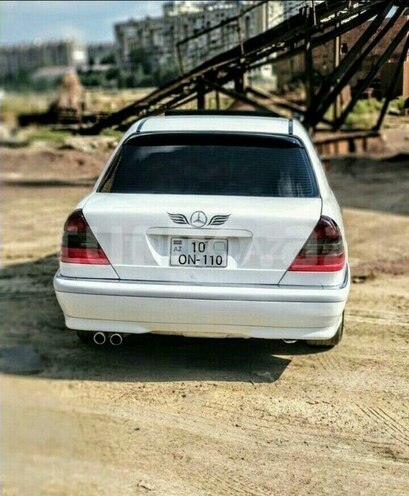 Mercedes C 230 2000, 2,000,000 km - 0.3 л - Zərdab
