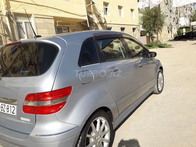 Mercedes B 170 2006, 117,000 km - 1.7 l - Bakı