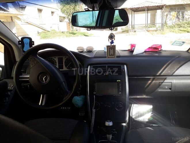 Mercedes B 170 2006, 117,000 km - 1.7 l - Bakı