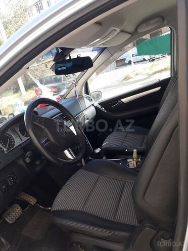 Mercedes B 170 2006, 117,000 km - 1.7 l - Bakı