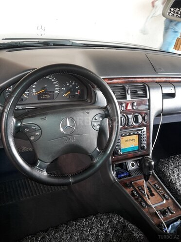 Mercedes E 270 2001, 316,000 km - 2.7 l - Gəncə