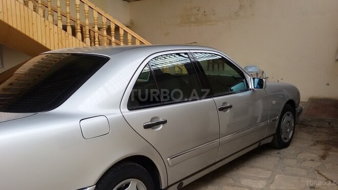 Mercedes E 200 1998, 336,000 km - 2.0 l - Ağstafa