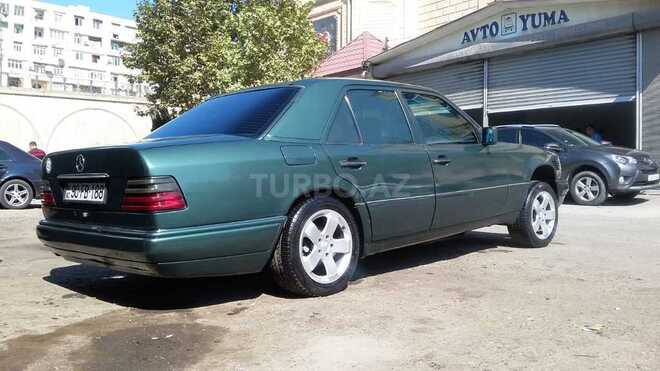 Mercedes E 300 1994, 230,655 km - 3.0 l - İmişli