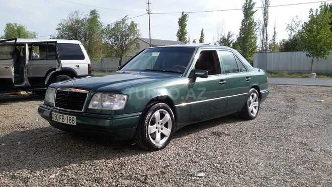 Mercedes E 300 1994, 230,655 km - 3.0 l - İmişli