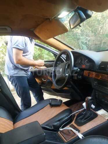BMW 528 1997, 345,000 km - 2.8 l - Bakı