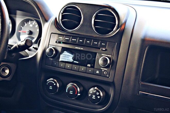 Jeep Patriot 2009, 102,000 km - 2.0 l - Bakı