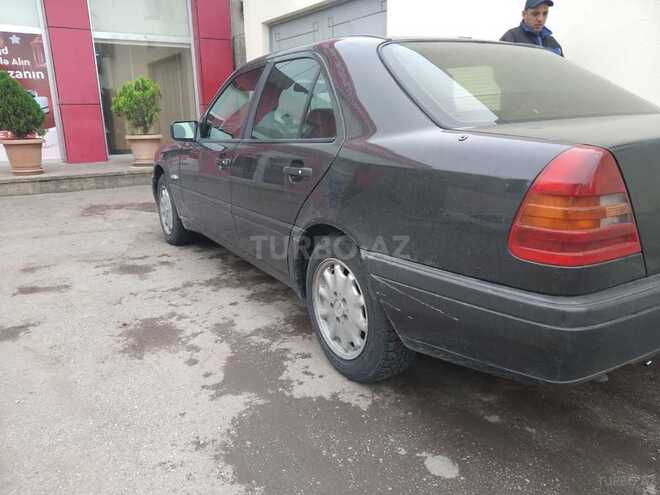 Mercedes C 180 1995, 270,000 km - 1.8 l - Bakı
