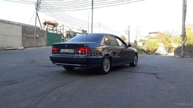 BMW 528 1998, 393,000 km - 2.8 l - Bakı