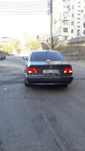 BMW 528 1998, 393,000 km - 2.8 l - Bakı