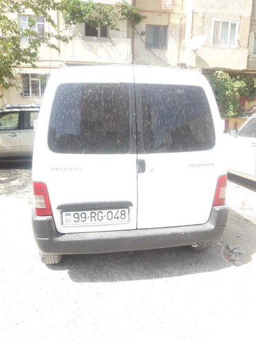 Peugeot Partner 2007, 365,885 km - 1.9 l - Bakı