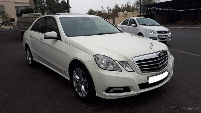 Mercedes E 350 2009, 205,000 km - 3.5 l - Bakı