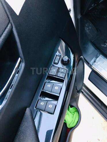 Toyota Hilux 2016, 65,000 km - 2.8 l - Bakı
