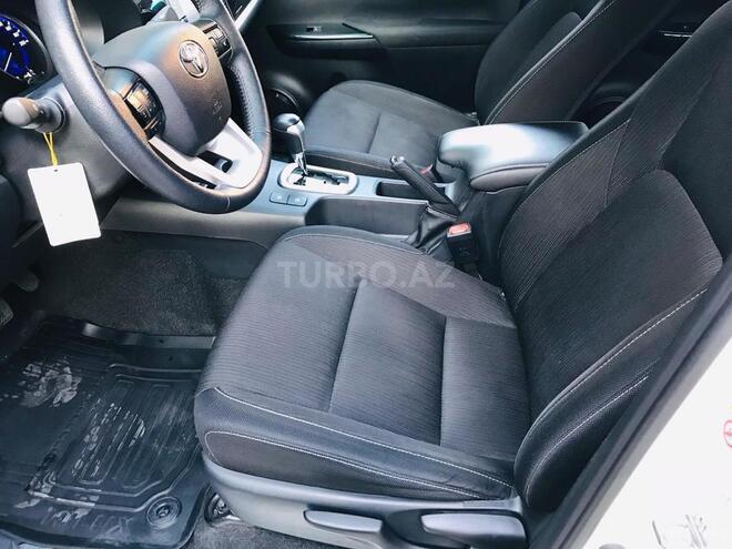 Toyota Hilux 2016, 65,000 km - 2.8 l - Bakı