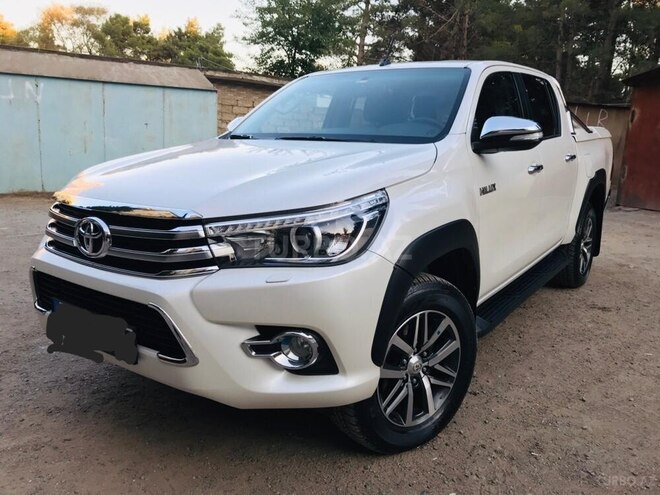 Toyota Hilux 2016, 65,000 km - 2.8 l - Bakı