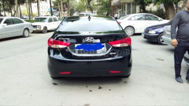 Hyundai Elantra 2012, 30,800 km - 1.8 l - Bakı