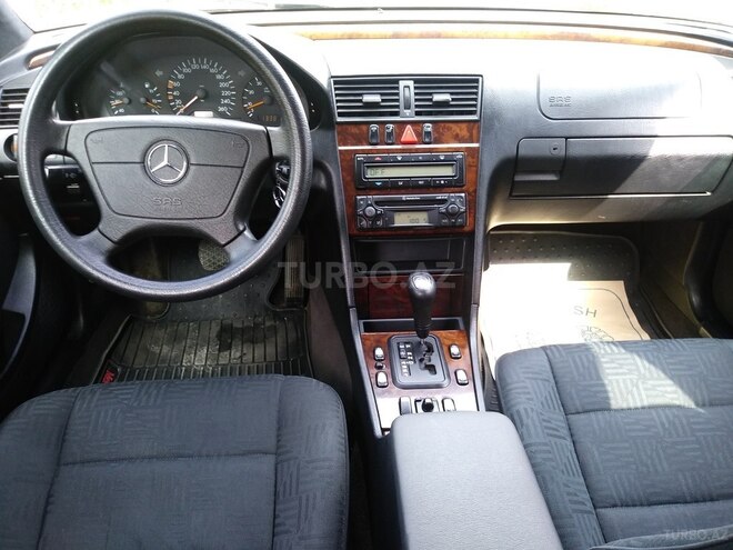 Mercedes C 240 1997, 210,000 km - 2.4 l - Bakı