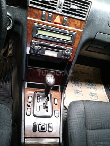Mercedes C 240 1997, 210,000 km - 2.4 l - Bakı